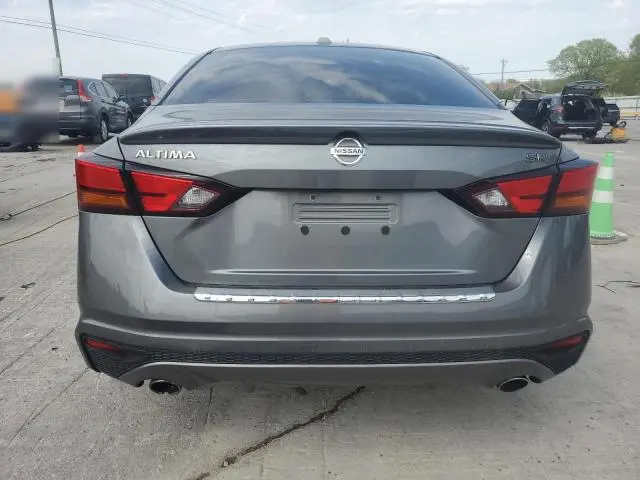 2019 NISSAN ALTIMA SR  