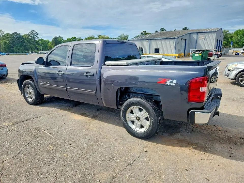 2010 CHEVROLET SILVERADO K1500 LT  