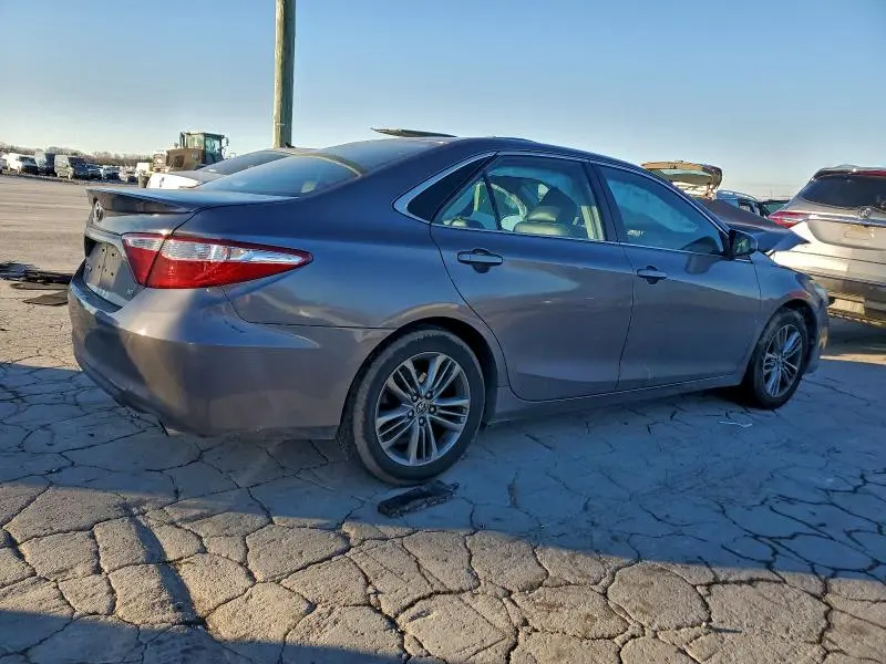 2015 TOYOTA CAMRY LE  