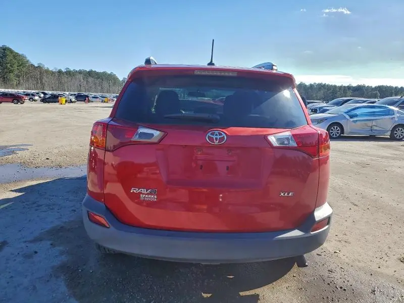 2015 TOYOTA RAV4 XLE  
