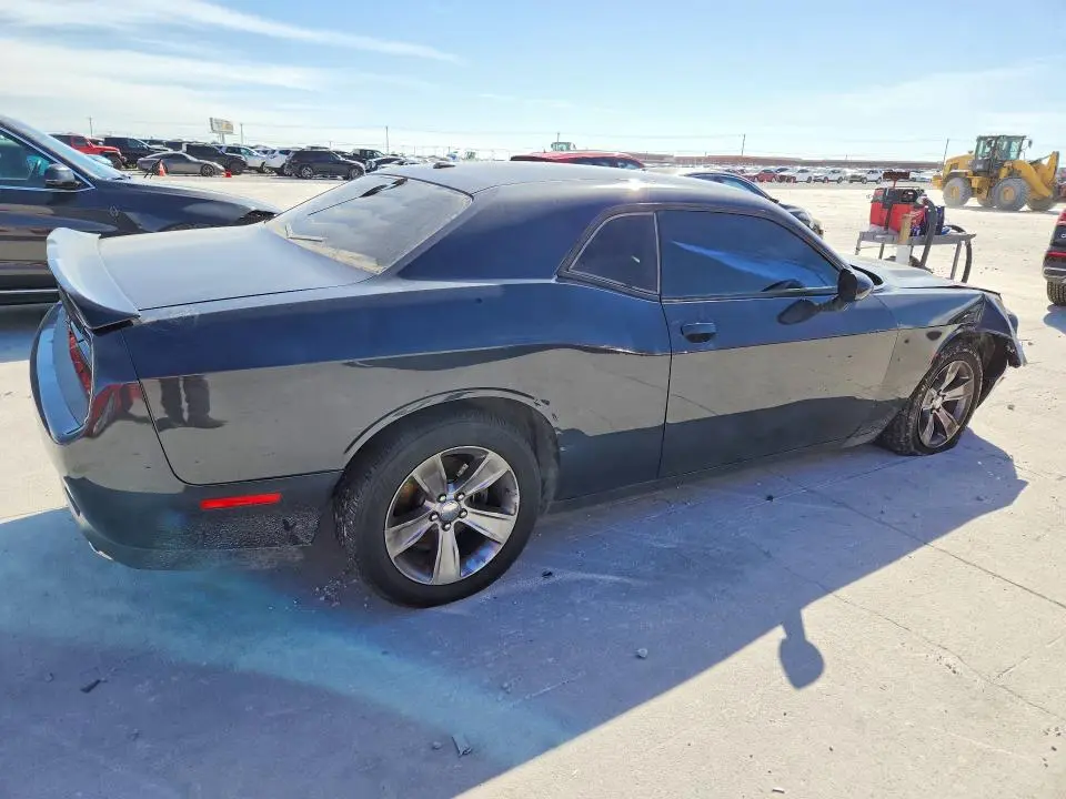 2019 DODGE CHALLENGER SXT  