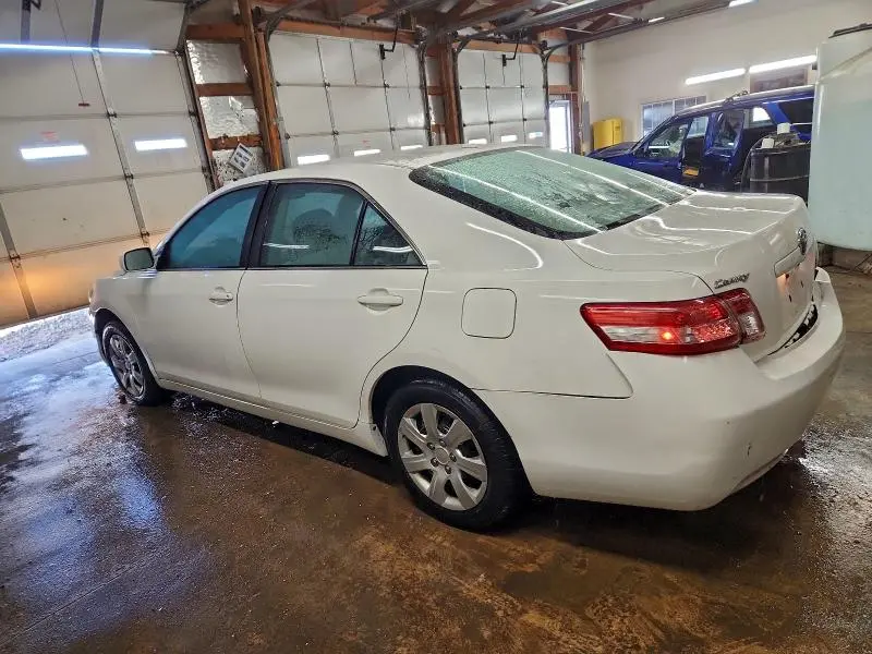 2011 TOYOTA CAMRY BASE  