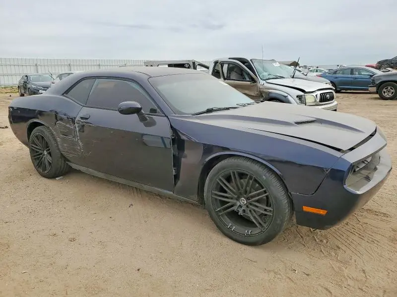 2012 DODGE CHALLENGER SXT  