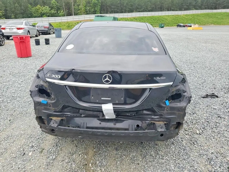 2016 MERCEDES-BENZ C 300  