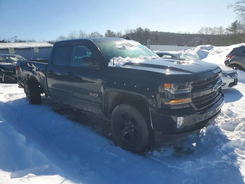 2017 CHEVROLET SILVERADO K1500 LT  