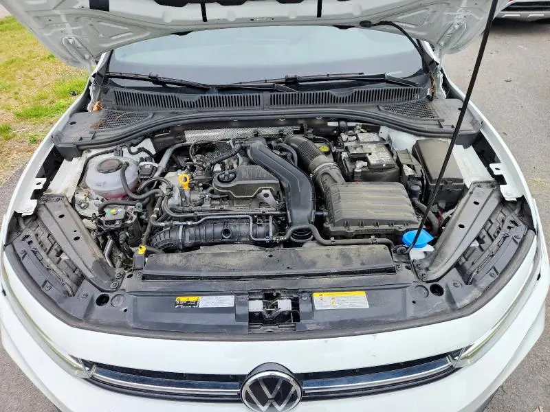 2025 VOLKSWAGEN JETTA SPORT  