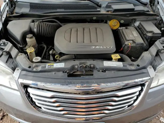2013 CHRYSLER TOWN & COUNTRY TOURING L  