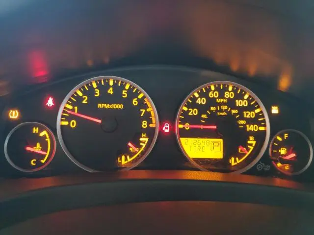 2011 NISSAN PATHFINDER S  