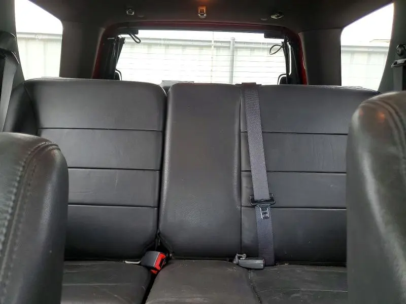 2010 FORD ESCAPE LIMITED  