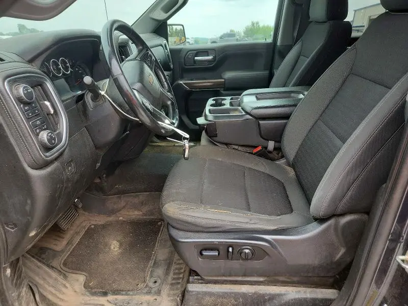 2021 CHEVROLET SILVERADO K1500 LT  