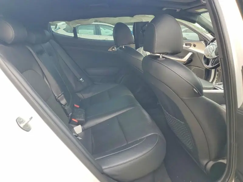 2022 KIA STINGER GT1  