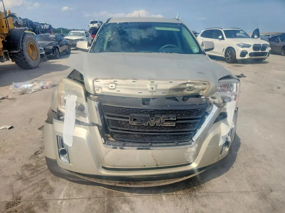 2013 GMC TERRAIN SLE  