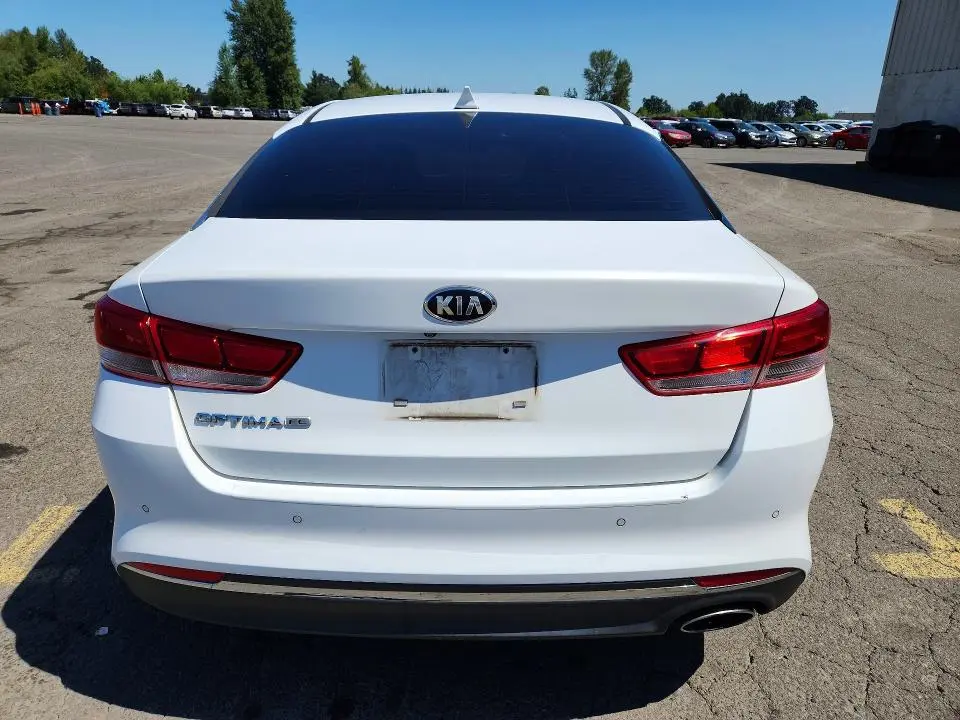2016 KIA OPTIMA LX  