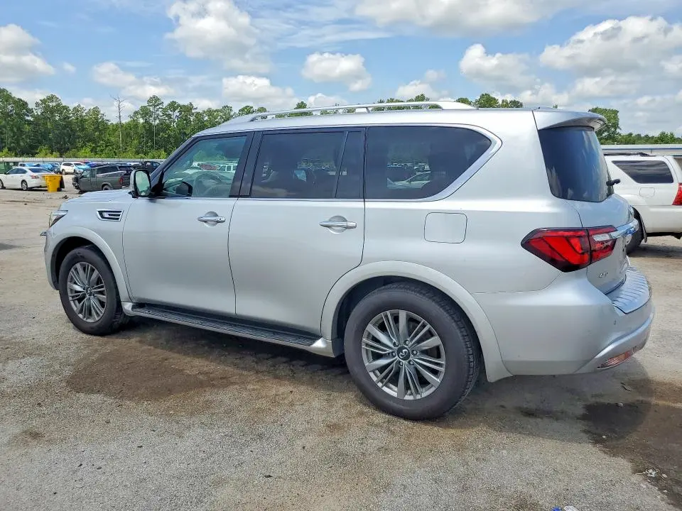 2021 INFINITI QX80 LUXE  