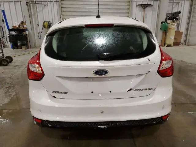2012 FORD FOCUS TITANIUM  