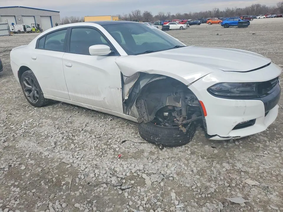 2016 DODGE CHARGER R/T  