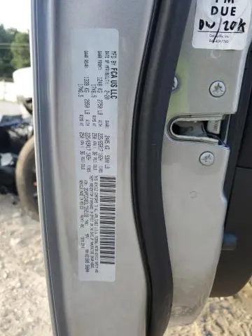 2020 DODGE JOURNEY SE  