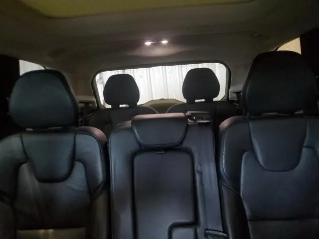 2019 VOLVO XC90 T6 MOMENTUM  