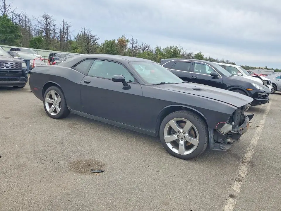 2011 DODGE CHALLENGER   