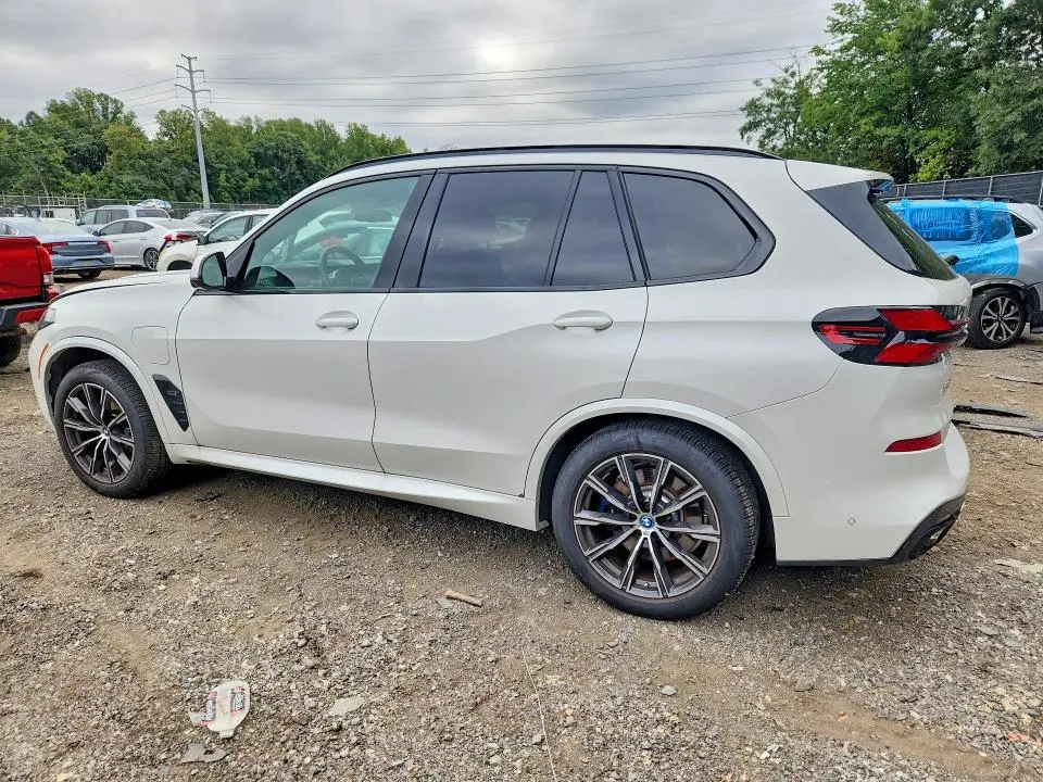 2024 BMW X5 XDRIVE50E  