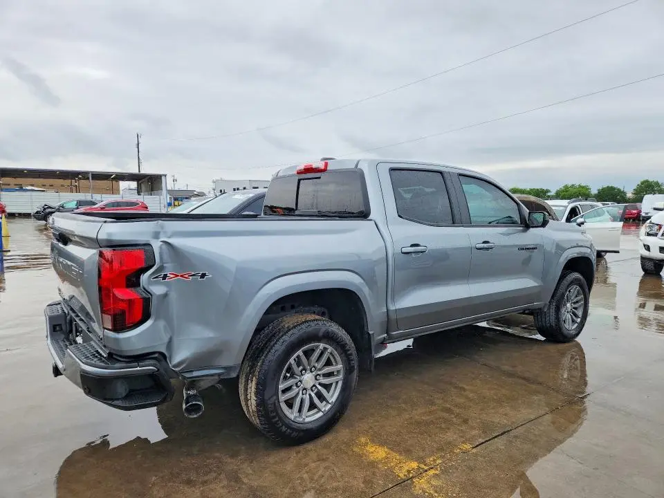 2024 CHEVROLET COLORADO LT  