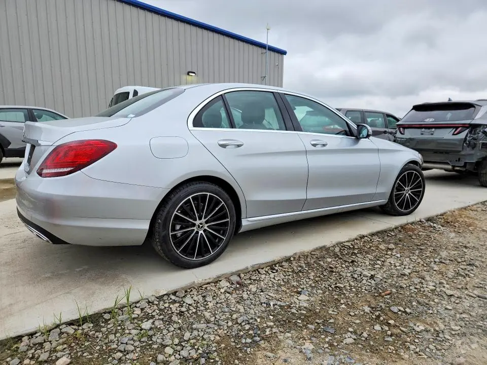 2021 MERCEDES-BENZ C 300  