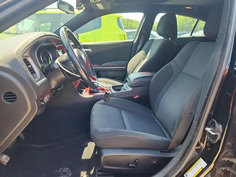 2019 DODGE CHARGER SXT  