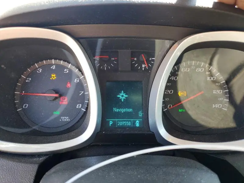 2011 CHEVROLET EQUINOX LT  