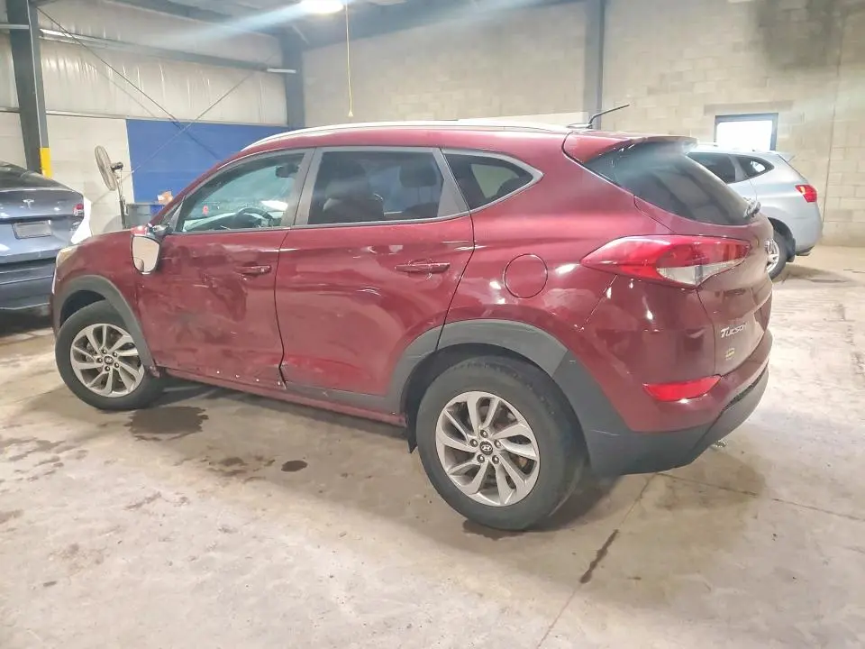 2017 HYUNDAI TUCSON SE  