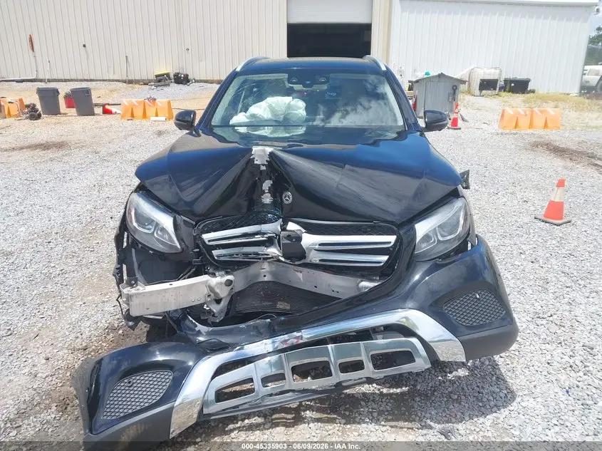 2018 MERCEDES-BENZ GLC 300  