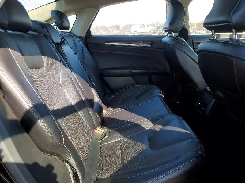2017 FORD FUSION TITANIUM PHEV  