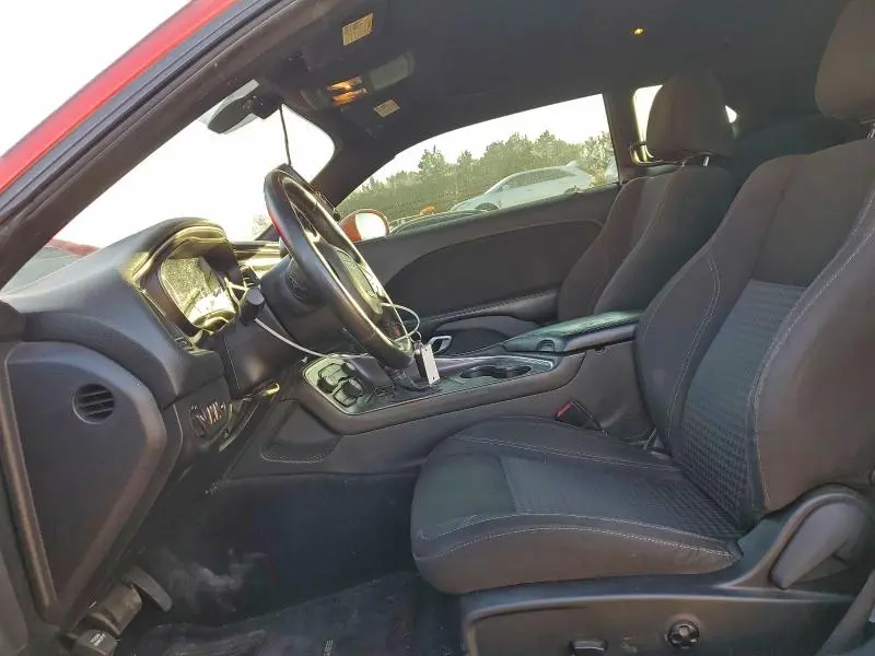 2015 DODGE CHALLENGER SXT  