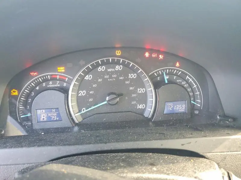 2012 TOYOTA CAMRY LE  