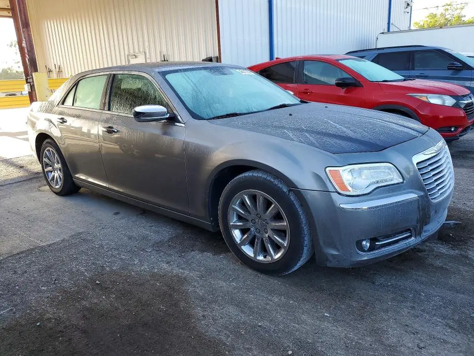 2012 CHRYSLER 300 LIMITED  