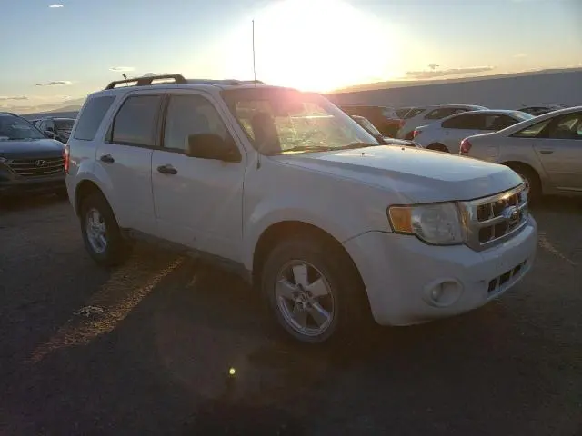 2012 FORD ESCAPE XLT  