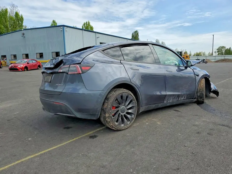 2022 TESLA MODEL Y   