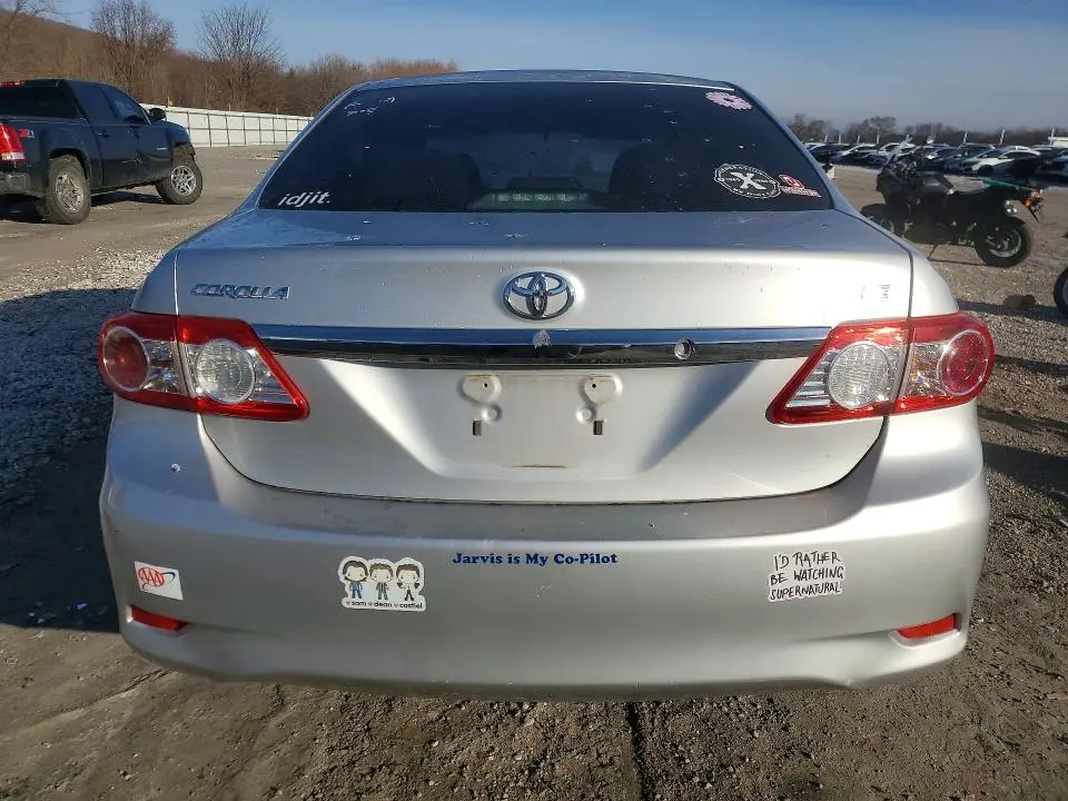 2011 TOYOTA COROLLA LE  