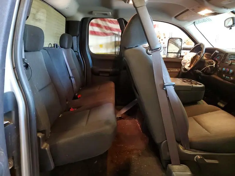 2011 CHEVROLET SILVERADO K2500 HEAVY DUTY LT  