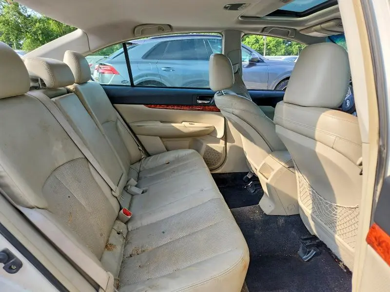 2011 SUBARU LEGACY 2.5I LIMITED  