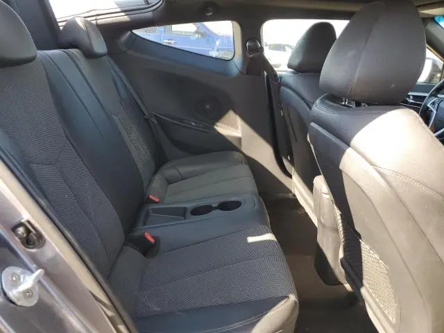 2016 HYUNDAI VELOSTER   