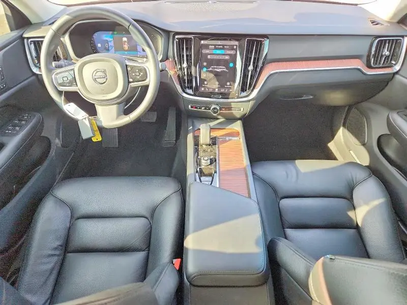2024 VOLVO S60 PLUS  