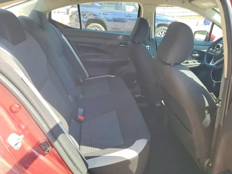 2020 NISSAN VERSA SV  