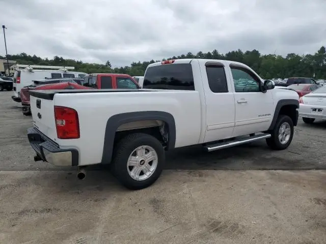 2011 CHEVROLET SILVERADO K1500 LT  