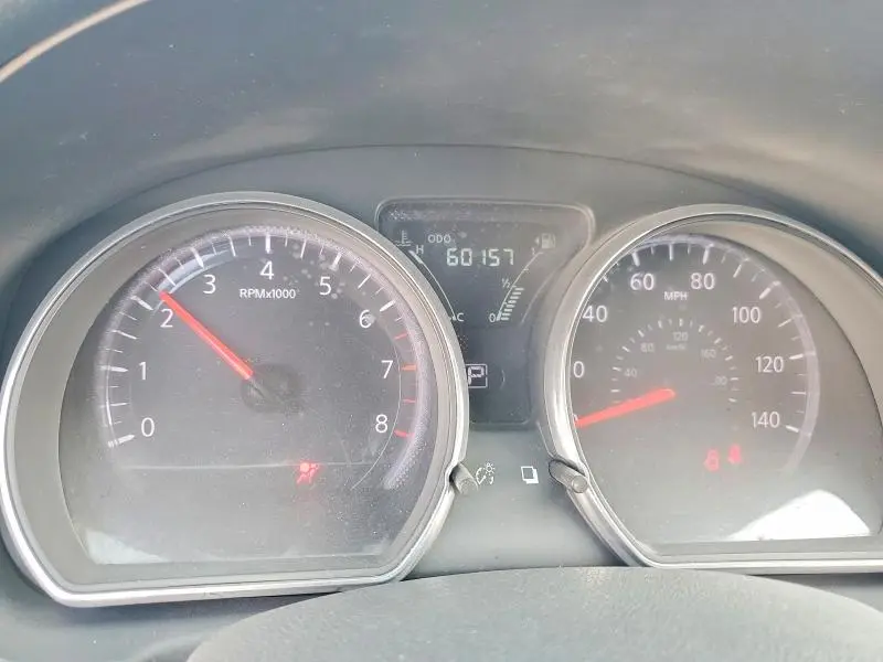 2015 NISSAN VERSA   