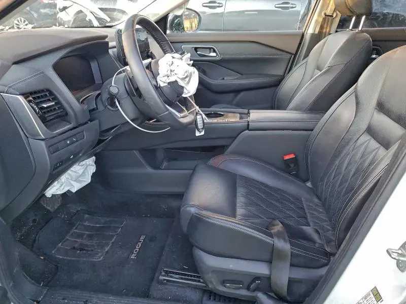 2022 NISSAN ROGUE PLATINUM  