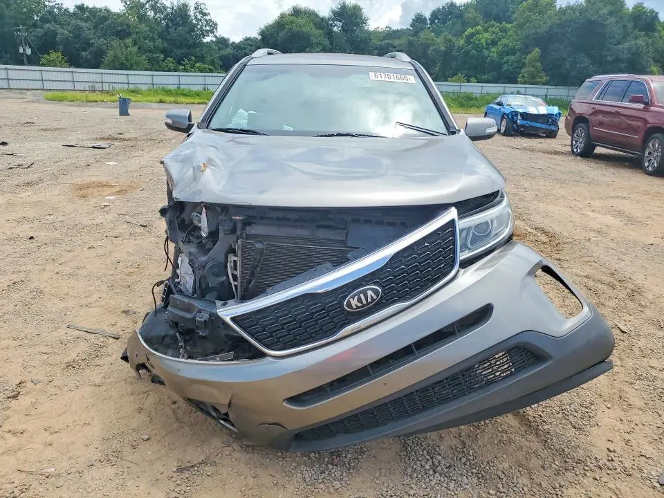2014 KIA SORENTO LX  