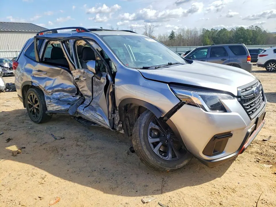 2023 SUBARU FORESTER SPORT  