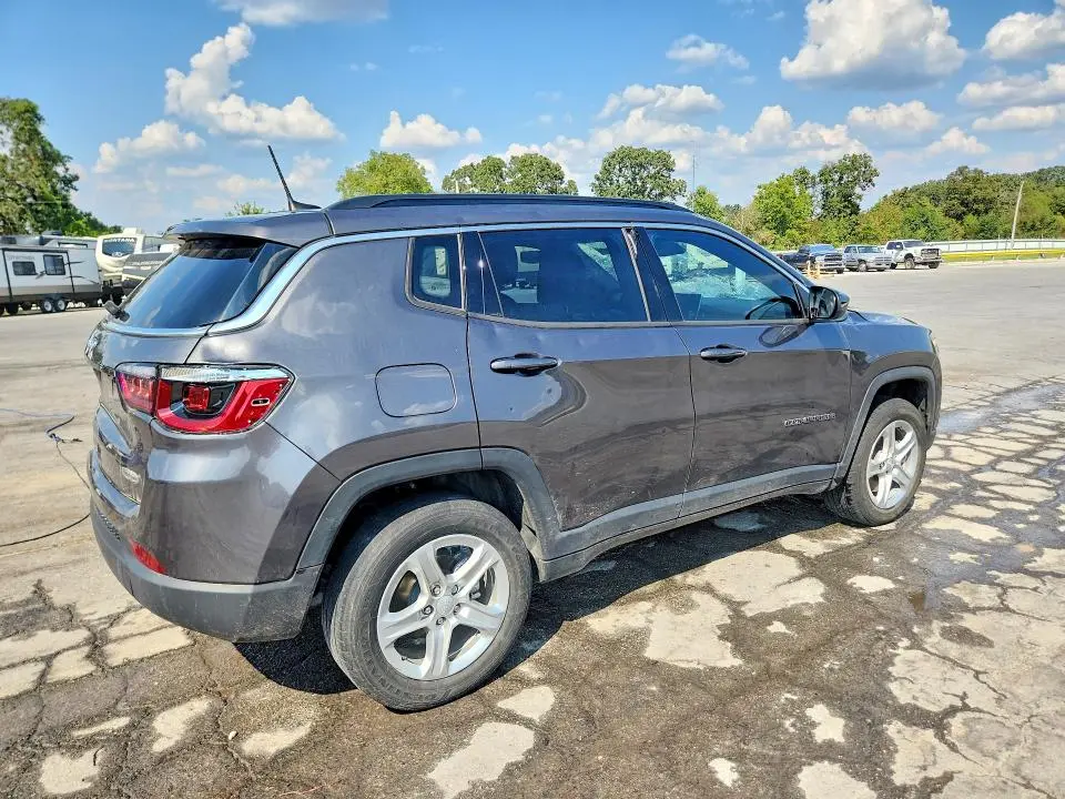 2023 JEEP COMPASS LATITUDE  