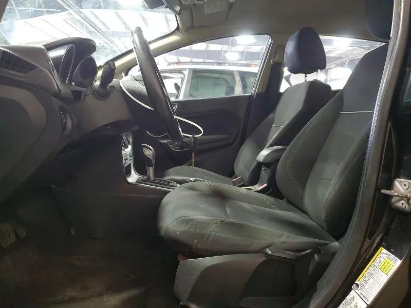 2014 FORD FIESTA SE  