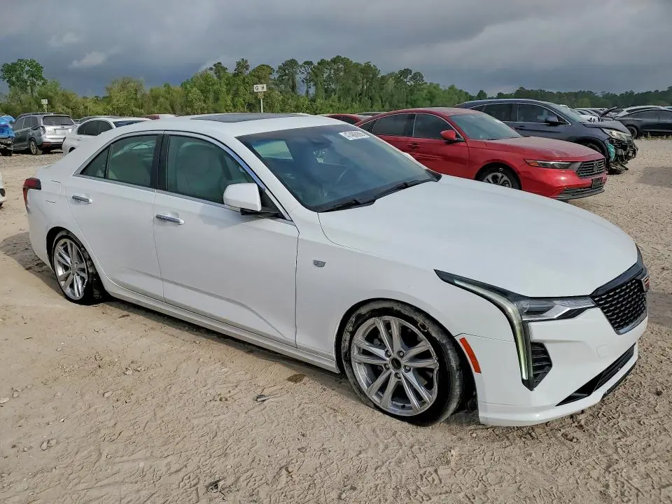 2023 CADILLAC CT4 LUXURY  